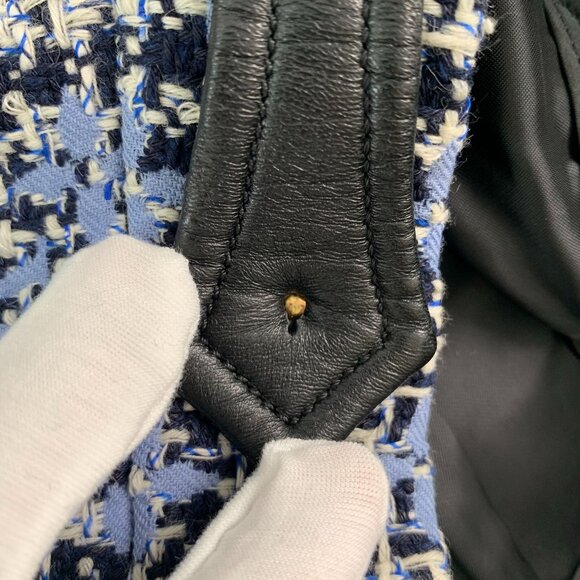 Louis Vuitton Blue & White Tweed A-Line Mini Skirt With Leather Accents & Gold H - Picture 5 of 8